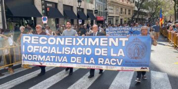 Lo Rat Penat denuncia la retirada injustificada de material didàctic en Llengua Valenciana per la Consellería de Educació