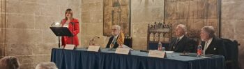 Maria José Catalá hoy se pone su traje de "valencianista" mientras prosigue con el catalanismo en el Ajuntament de Valencia