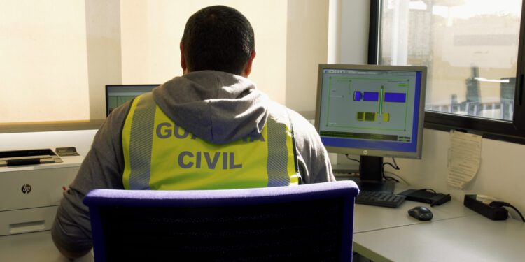 À Punt aborda en Zoom’ el puerto de Valencia como principal entrada de drogas a Europa 1 À Punt aborda en Zoom’ el puerto de Valencia como principal entrada de drogas a Europa