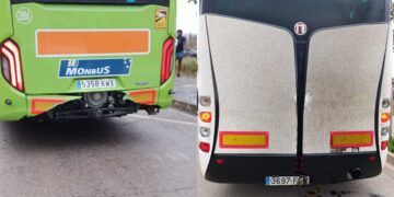 Las familias del Palmar denuncian graves deficiencias en el servicio de transporte escolar de Monbus y exigen medidas inmediatas
