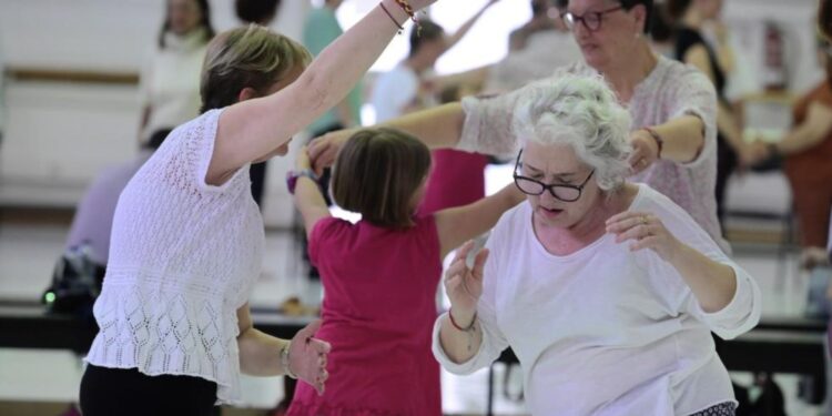 Danza como terapia: «Espai LaGranja» apuesta por la inclusión