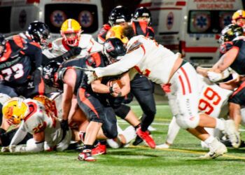 Black Demons y Dracs lideran la LNFA rumbo a los playoffs