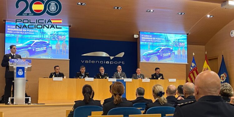 La Policía Nacional celebra en Valencia el IV Curso de Seguridad en Puertos para la Escala Superior 1 La Policía Nacional celebra en Valencia el IV Curso de  Seguridad en Puertos para la Escala Superior
