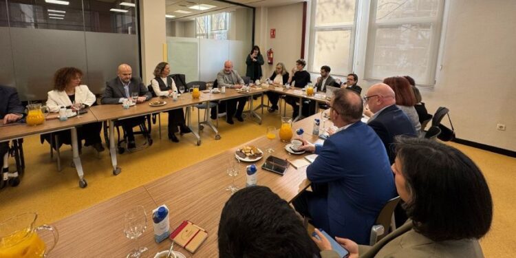 COCEMFE propone mejoras en las leyes de dependencia y discapacidad 1 COCEMFE propone mejoras en las leyes de dependencia y discapacidad