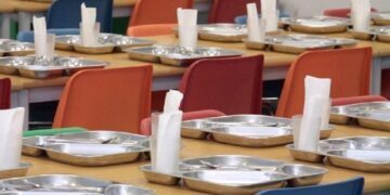 El Ayuntamiento destina cuatro millones de euros a las ayudas para el comedor escolar y la escuela de verano