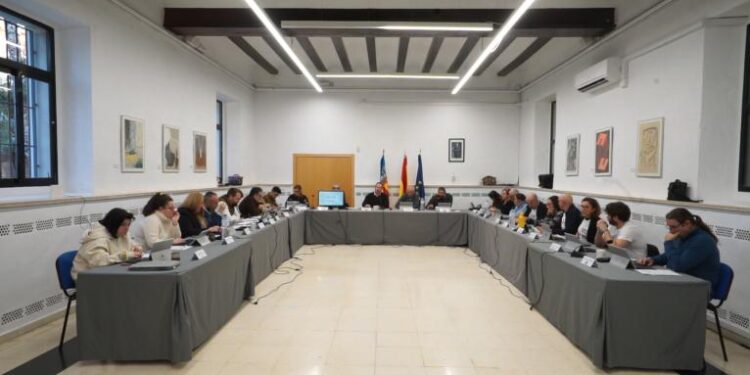 Manises aprueba una moción por el 8M, Día Internacional de las Mujeres