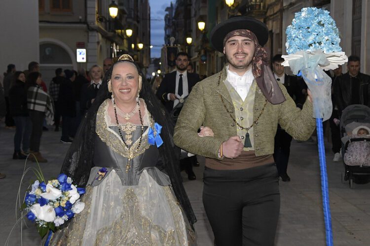 Paiporta tuvo ayer su Ofrena, Nit del Foc y se quemó la Falla de la #DANA donada por Convento Jerusalén