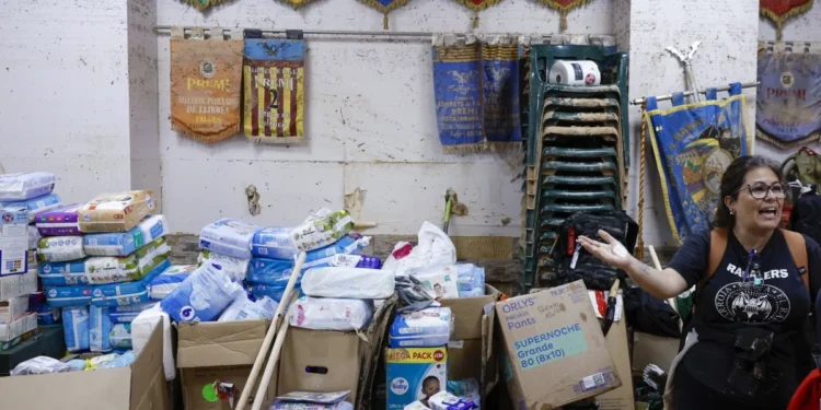 175 comisiones falleras han recibido cerca de 2 millones de euros para la recuperación social en 77 municipios 1 Mazón: “175 comisiones falleras han recibido en tiempo récord cerca de 2 millones de euros para favorecer la recuperación social en 77 municipios”