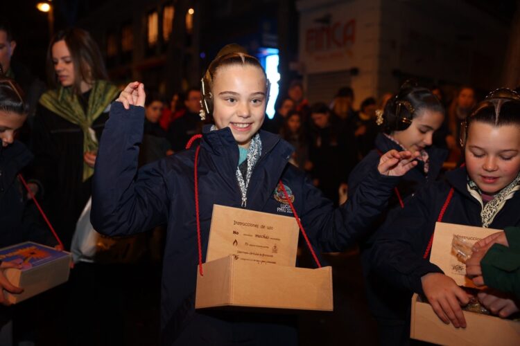 Entrevista a la Fallera Major Infantil de Valéncia 2025, Lucía García Rivera, a las puertas de la plantà