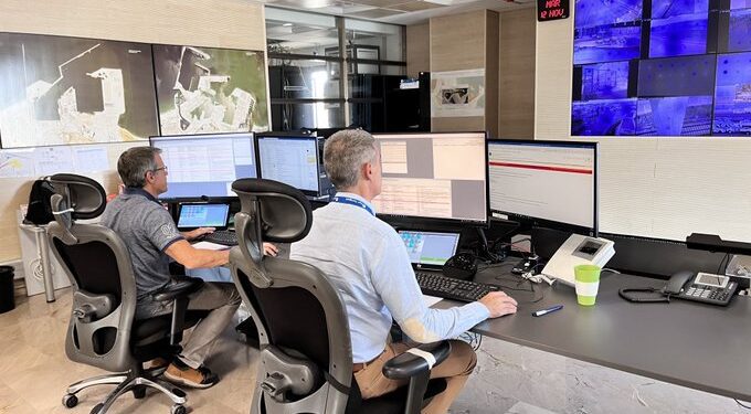 A las 14.09 horas se ha cerrado al tráfico marítimo el Puerto de Valencia 1 A las 14.09 horas se ha cerrado al tráfico marítimo el Puerto de Valencia