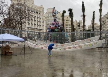 Se suspende la mascletà por las inclemencias del tiempo y la Nit del Foc 2025 está en el aire en Valencia