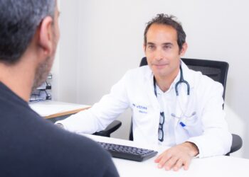 Un responsable de cardiología de Vithas afirma que la buena higiene del sueño es clave para mantener un corazón sano