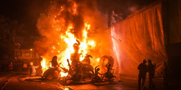 Sagunto cierra las Fallas 2025 con un balance positivo y un crecimiento de las visitas internacionales de más de un 10 % respecto al año anterior