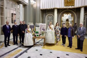 La Mare de Déu dels Desamparats brillará en el 80 aniversario de la Ofrenda 2 IMG 6755