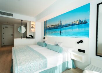 Villa España Hotel generará cerca de 200 empleos en Benidorm con su apertura este verano