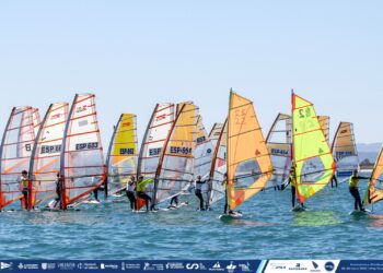 El Real Club Náutico de Valencia brilla en el Autonómico de Windsurf