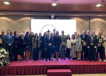 La Semana Santa Marinera entrega sus distinciones 2025 a instituciones y cofrades