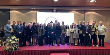 La Semana Santa Marinera entrega sus distinciones 2025 a instituciones y cofrades