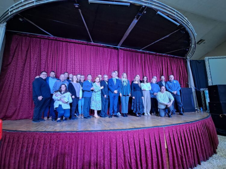 Dos regines han brillat en el Concurs de Llibrets de Lo Rat Penat