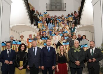 Lo Rat Penat entrega en la Diputació de Valéncia els premis del Concurs de Llibrets de Falla per a les falles de fora del Cap i Casal