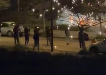 Un grupo de turistas entre Pinedo y La Punta la noche del 18 de marzo provocaron fuertes explosiones pirotécnicas