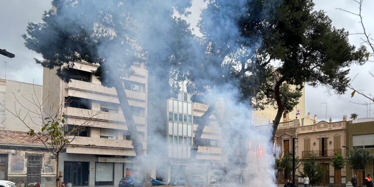 Comisiones falleras y entidades de L´Horta Sur celebran hoy «Foc al Barranc»