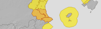 AEMET eleva la alerta por lluvias a naranja mañana y Valencia suspende clases y la mascletà