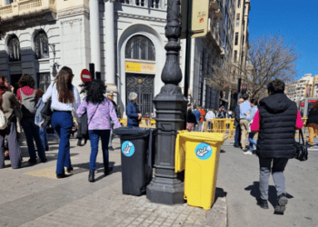 El Ajuntament de Valencia aumenta en un 15% el presupuesto del dispositivo especial de limpieza de Fallas