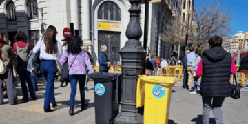 El Ajuntament de Valencia aumenta en un 15% el presupuesto del dispositivo especial de limpieza de Fallas