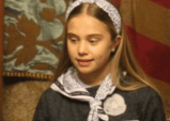 Entrevista a la Fallera Major Infantil de Valéncia 2025, Lucía García Rivera, a las puertas de la plantà