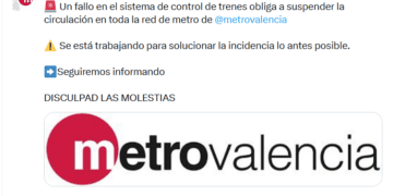 MetroValencia suspende más de una hora el servicio de metro a las puertas de fallas por una avería generalizada
