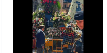 La nueva ocurrencia de la Policía Local de Valencia: "la Mare de Deu dels desemparat"