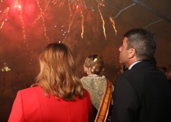 Reclamo respeto al Balcón durante las Fallas y sea un espacio neutral sin protestas