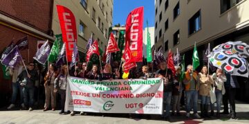 CCOO, UGT y CSIF denuncian que el personal de la sanidad privada tiene los sueldos congelados desde 2016