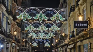 Premios de las calles iluminadas en las Fallas de Valencia 2 defc9d99 0b0f 46fb 885f 9c86a10e53b2 source aspect ratio default 0