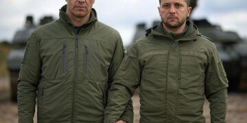 Sánchez se compromete a aumentar el gasto en Defensa al 2% del PIB antes de 2029