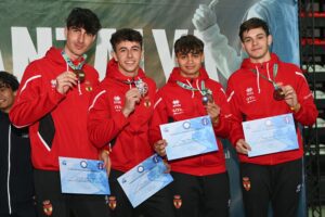 espadistas espanoles esgrima terceros europa junior 2025