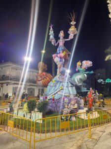 Turís y el ritual del fuego dicen adios hoy a sus Fallas 2025 5 fallas turis2