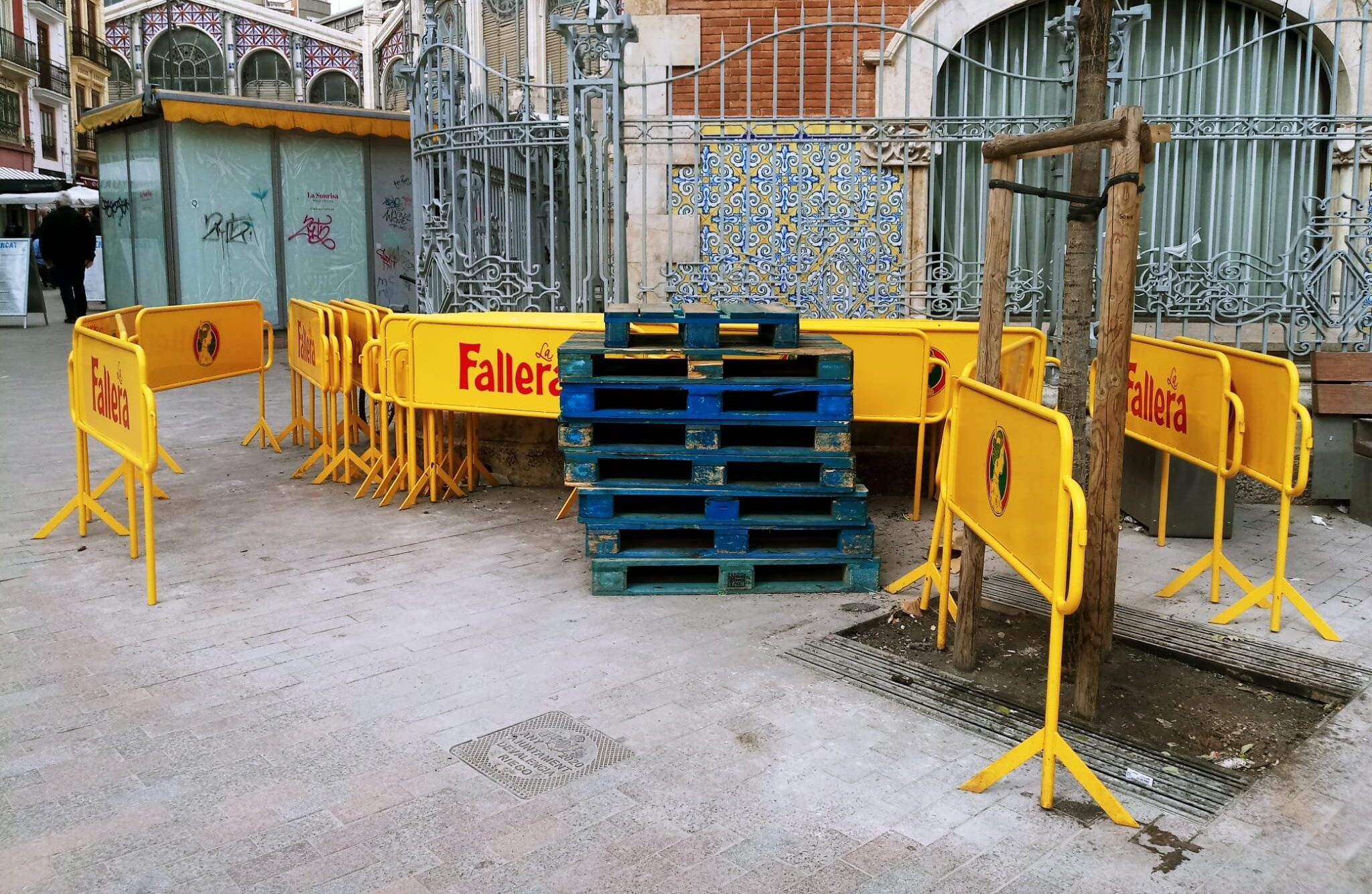 El Ayuntamiento refuerza el protocolo de protección del patrimonio histórico de Valencia durante las Fallas de 2026 3 Valencia refuerza la protección del patrimonio: Fallas 2026