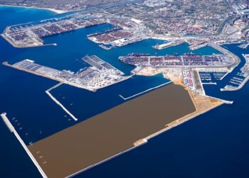 El TSJCV deniega a Acció Ecologista suspender las obras de la ampliación norte del Puerto de Valencia
