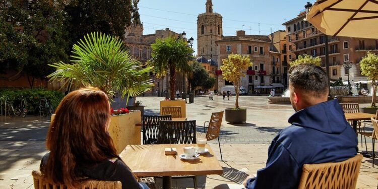 Valencia alcanza el 70% de ocupación hotelera para Semana Santa con previsiones al alza 1 Valencia alcanza el 70% de ocupación hotelera para Semana Santa con previsiones al alza