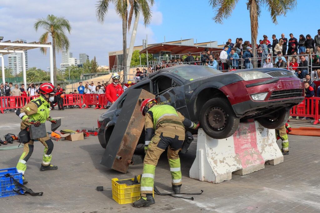 Torrent acoge este sábado la I Jornada de Puertas Abiertas y Acto Institucional del Consorcio Provincial de Bomberos de Valencia 4 138