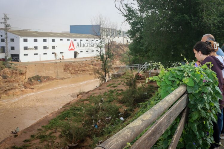 Amparo Folgado vuelve a exigir al Gobierno un Plan Sur urgente para frenar el riesgo de inundaciones en los barrancos del Poyo y l’Horteta