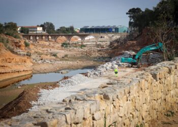 Torrent contratará a personas desempleadas en la reconstrucción tras la #DANA 3 Torrent contratará a personas desempleadas en la reconstrucción tras la #DANA
