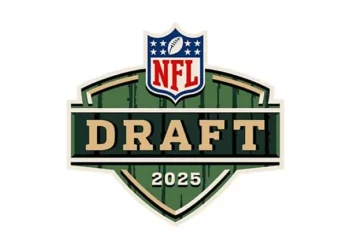 El pasado y el presente de la NFL se unen en el Draft 2025 en Green Bay