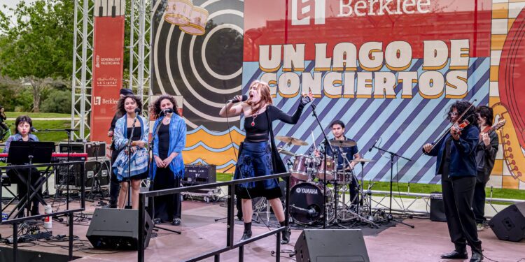 La Ciutat de les Arts i les Ciències acoge nuevas actuaciones de ‘Un lago de conciertos’ en mayo