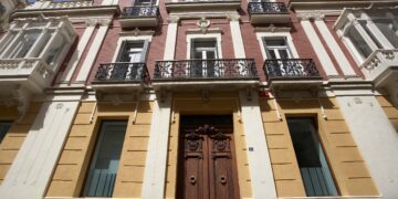 El nuevo ciclo del Instituto Gil-Albert pone sobre la mesa la gestión de la cultura en tiempos de guerra 