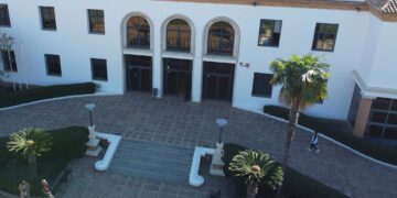 El Centro Cívico de Sagunt albergará definitivamente el Archivo Industrial de Altos Hornos