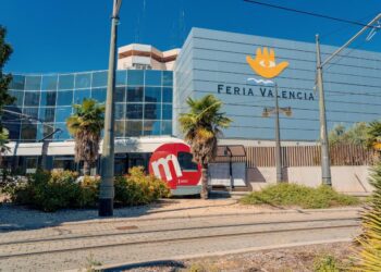 Metrovalencia refuerza el servicio de tranvía para facilitar el acceso a la Feria del Vehículo de Ocasión