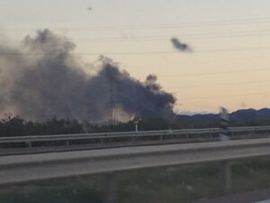 Autos Valldeuxenses (AVSA) de la Vall d'Uixó sufre otro pavoroso incendio 9 meses después 5 Go6y2vcWUAA n4Q